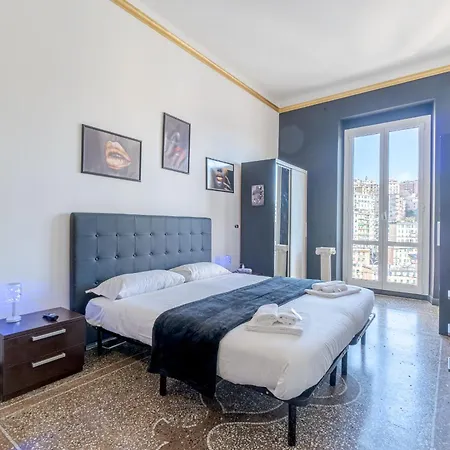 La Fortuna Roomy & Panoramic Balcony Appartement Genua
