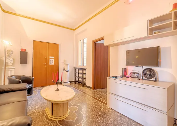 Guesthost - La Fortuna Roomy & Panoramic Balcony Genova