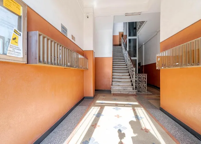 Guesthost - La Fortuna Roomy & Panoramic Balcony * Genova